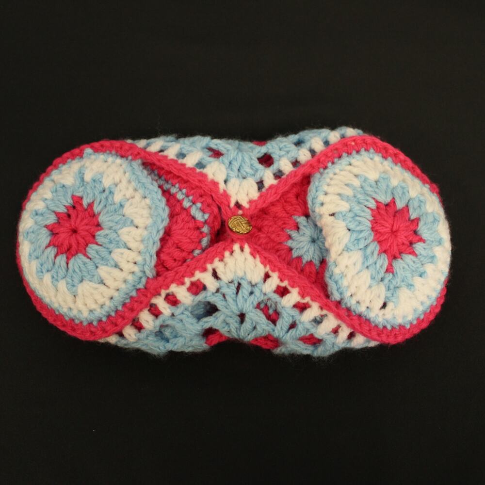 New Handmade Crochet Slippers Granny Squares Size 7-8 w/carry case Pink Blue